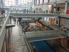 -滨海湾金沙购物商场