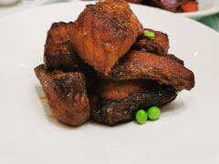 老上海熏鱼-新吉士·上海菜(浦东LCM置汇旭辉店)