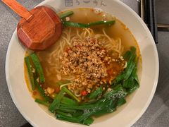 -吉屋·炭烧酒场·秋冬功夫奶汁河豚鱼锅