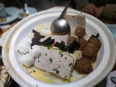 -黄泥岗·地道湖北菜(奥特莱斯店)