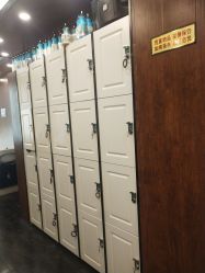 -一東造型烫发染发