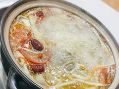 -云南印象昭通天麻火腿鸡(新疆石油花园二期店)