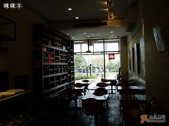 靠窗位-榖屋house of flour(张江首店)