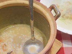 -粤盛海鲜平价店(洛溪食街店)