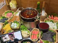 -独食火锅·半米屋台(直营总店)