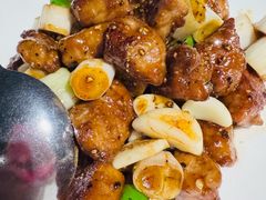 黑蒜葱煎牛肉粒-羲和雅苑•北京烤鸭(陆家嘴中心店)