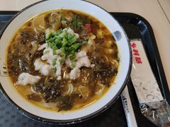 老坛酸菜肉丝米线-乡村基(大渡口区国际广场店)