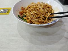 -晋合湘山西刀削面(中冀斯巴鲁大厦店)