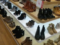 -hotwind热风(丽影广场店)