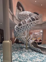 -奈尔宝家庭中心·亲子餐厅(鄞州万达店)