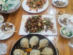 -地方名吃海鲜大馅蒸饺(北戴河店)