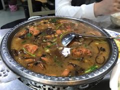 小鸡炖蘑菇锅-傅先生东北菜(青年城店)