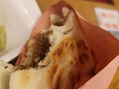 腊汁肉夹馍-半亩园(奥特莱斯店)