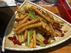 -黄泥岗·地道湖北菜(奥特莱斯店)