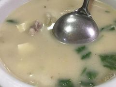 豆腐鱼头汤-醉贤居