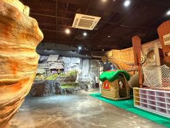 -Zoolung Zoolung动物主题公园(海信广场店)