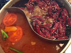 -江湖餐厅–重庆九宫格老火锅