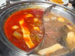 -焱三乐四川火锅店(经纬街店)