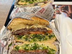 -The Habit Burger Grill 哈比特汉堡(复兴soho店)
