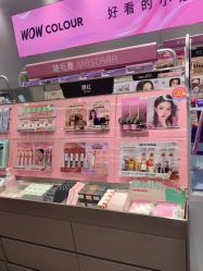 -WOW COLOUR