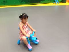 -蒙特利亲子乐园