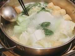 -一席地·本地鸡窝·杭帮鸡火锅(萧山银隆百货店)