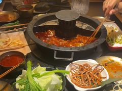 -晓宇重庆火锅(西安荟聚店)