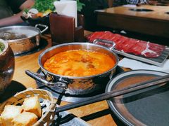 -呷哺呷哺 黄金牧场 (新中关购物中心店)