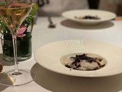 慢煮红心鸡蛋配奶油防风根泥-蝶舍·MAISON PAPILLON