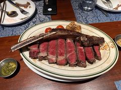 -MONICH牛排融合餐厅(和义大道购物中心店)