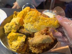 -BHC炸鸡(明洞总店)