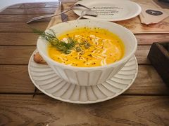 -Mark&Mars Restaurant