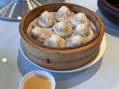 蟹粉小笼-新雅粤菜馆(南京东路店)