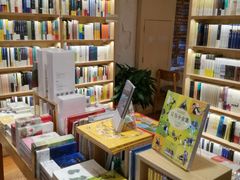 -猫的天空之城概念书店(景德镇陶溪川店)
