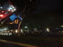 -上海来福士广场