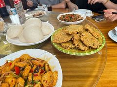 -芦茨金富饭庄·25年老字号·专做稻草鸡