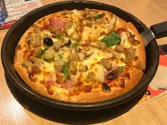 野生黑松露菌菇鸡肉比萨-必胜客(温岭新天地店)