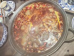 -旧街市鲜货老火锅(大光路店)