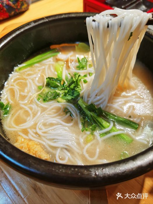 勺子米线·云南传统小吃市集(四方街店)图片