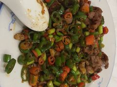 白辣椒炒鸡胗-新新湘菜馆(新中街二条店)