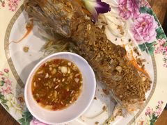 -两兄弟Song Pee Nong(2号店)