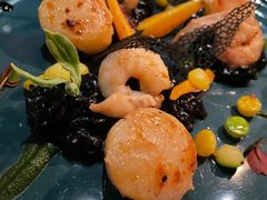 香煎扇贝配迷你混合海鲜-AZUL by FUEL蓝色·法式酒馆(琶醍店)