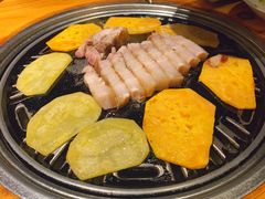 -唯成•韩国炭火烤肉 유성고기