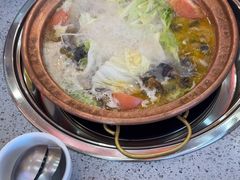 -阿婆情腊排骨火锅(金虹路店)