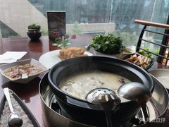 -捞王猪肚鸡火锅(财富中心店)