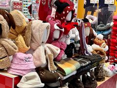 -名创优品(海珠乐峰广场店)