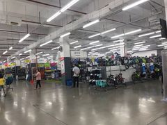 -迪卡侬(观山店)