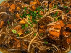 东北小鸡炖蘑菇-东北农家小院(定西路店)