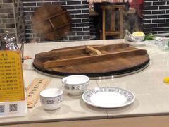 -王老六铁锅炖鱼(华阳路店)
