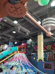 -欧酷世界动力星球(王府井奥莱UP TOWN店)